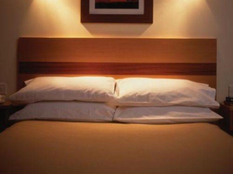 Leonardo Hotel Nottingham Bagian luar foto